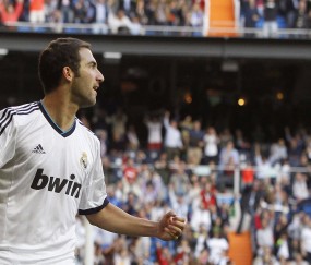 开云平台-贝林厄姆的跨界统治，当足球天才在NBA季后赛掀翻皇马