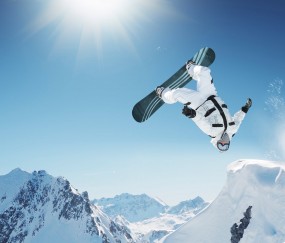 开云体育APP下载-恩比德统治休斯顿，当MVP的阴影笼罩火箭的夜空