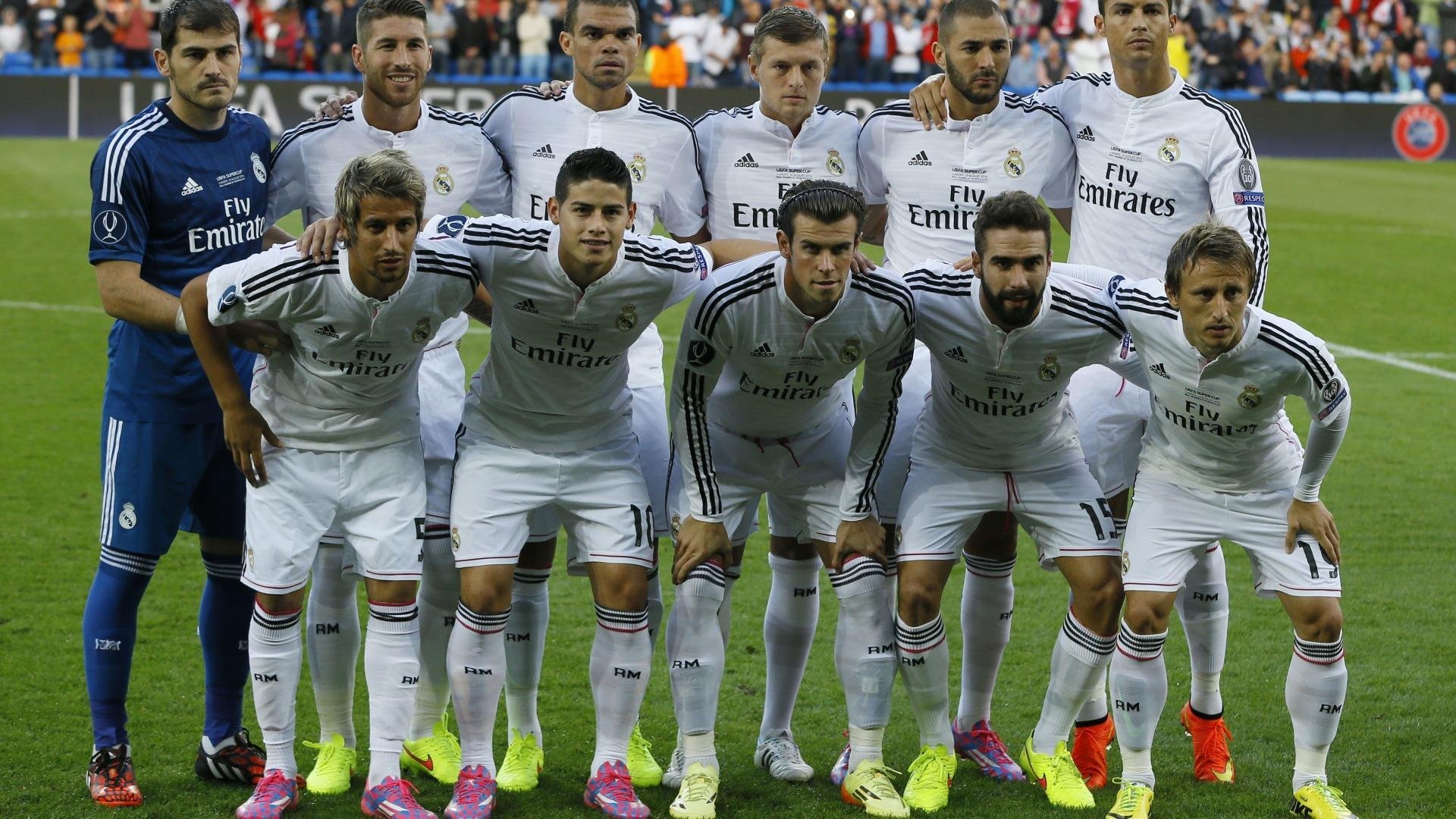 范弗利特爆发撕裂防线，76人防守铁链锁死公牛