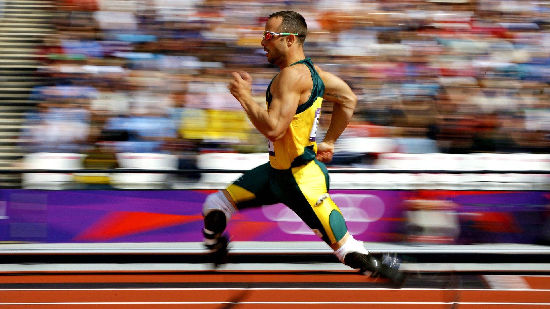 英超争冠焦点战，广东队最后时刻击败热火